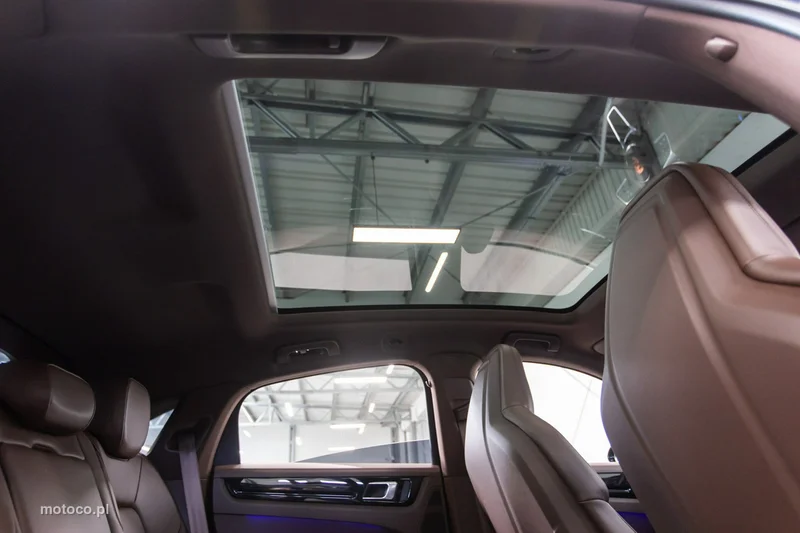Porsche Cayenne 9YA 23