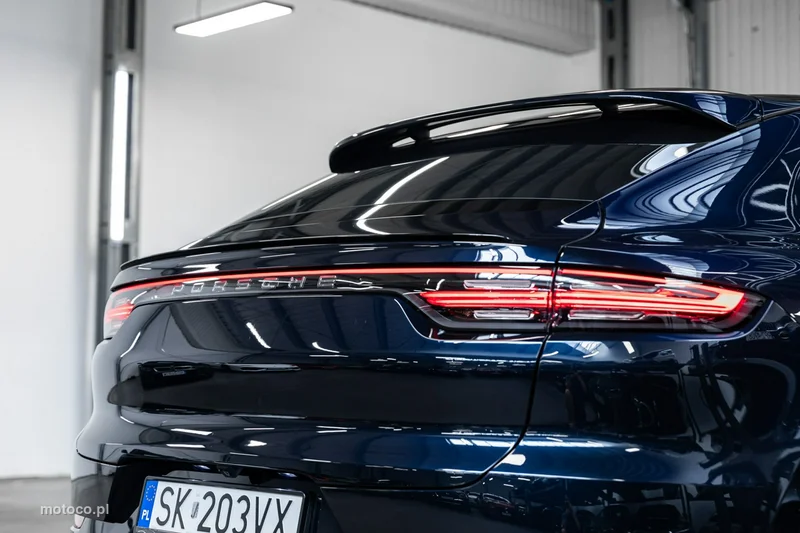 Porsche Cayenne 9YA 50