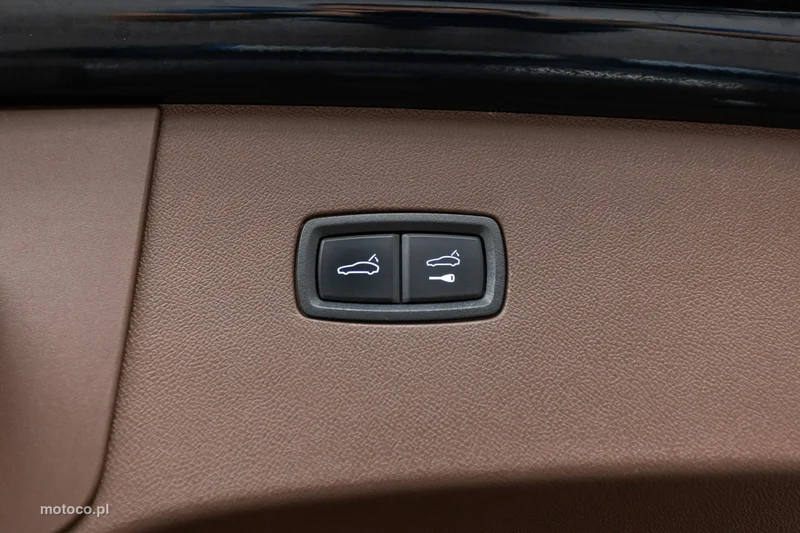 Porsche Cayenne 9YA 55