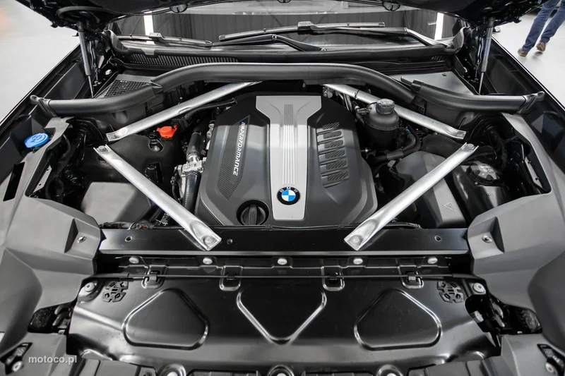 BMW X7 G07 19