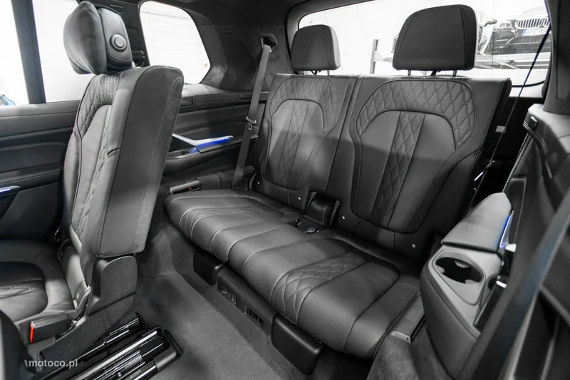 BMW X7 G07 22