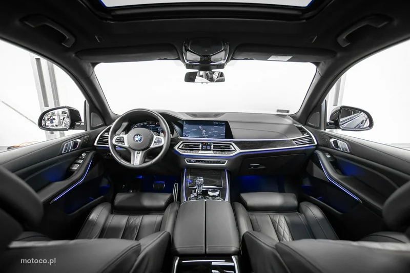 BMW X7 G07 26