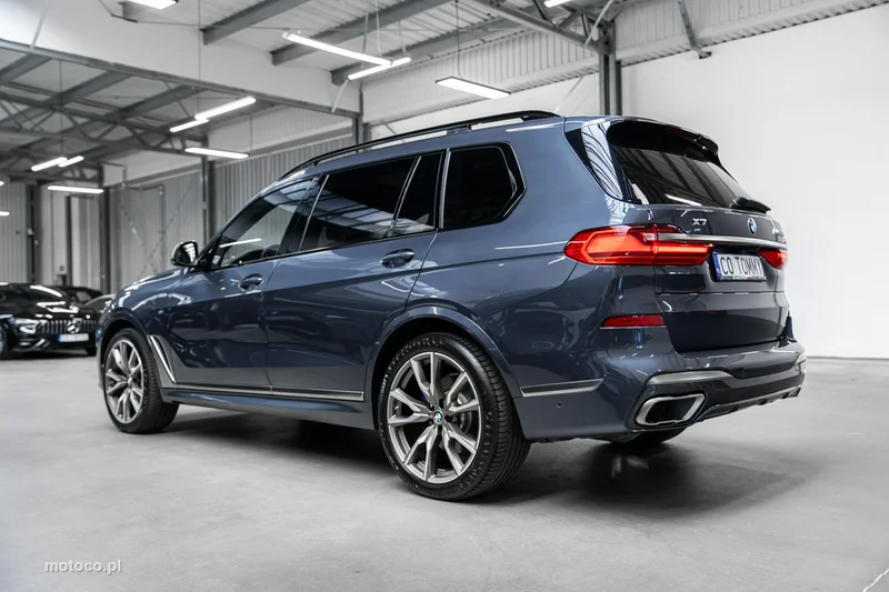 BMW X7 G07 44