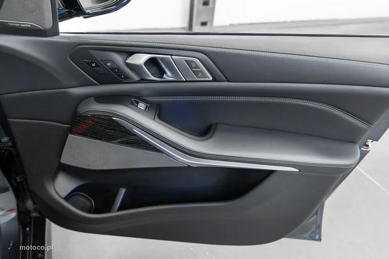 BMW X7 G07 77