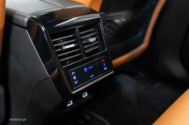 DS Automobiles DS 7 Crossback 35