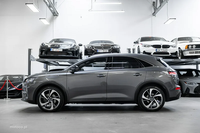 DS Automobiles DS 7 Crossback 9