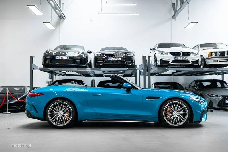 Mercedes-Benz SL R232 63 AMG 6