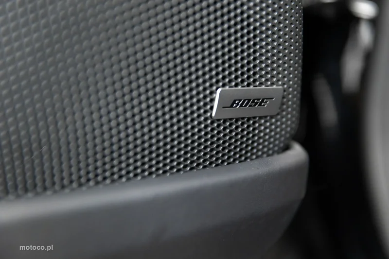 Porsche Panamera 976 64