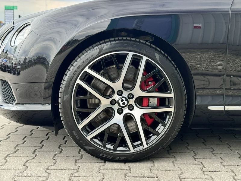 Bentley Continental GT 9