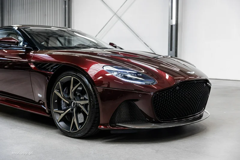 Aston Martin DBS 49