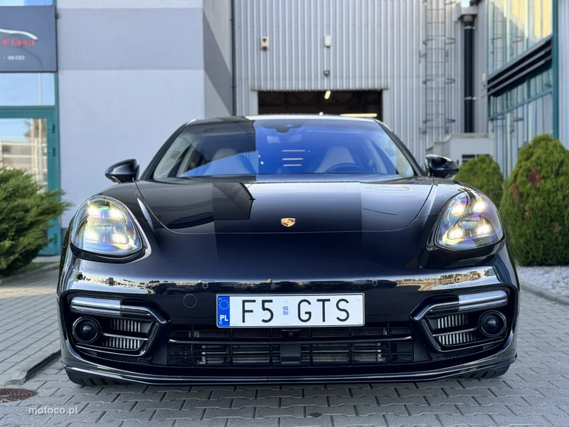 Porsche Panamera 971 2