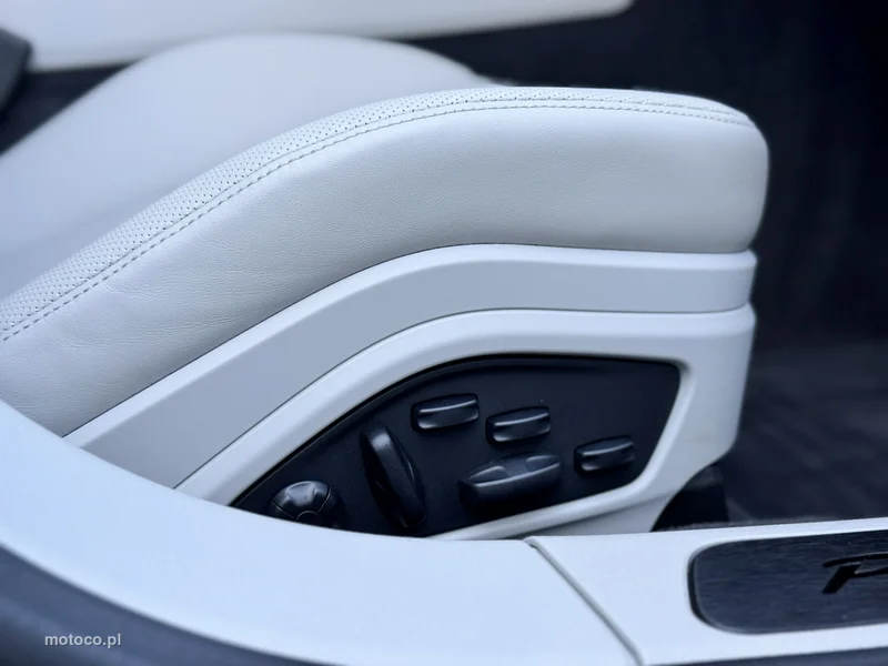 Porsche Panamera 971 26
