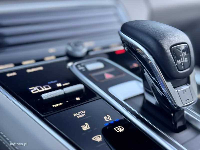Porsche Panamera 971 31