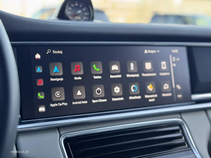 Porsche Panamera 971 40
