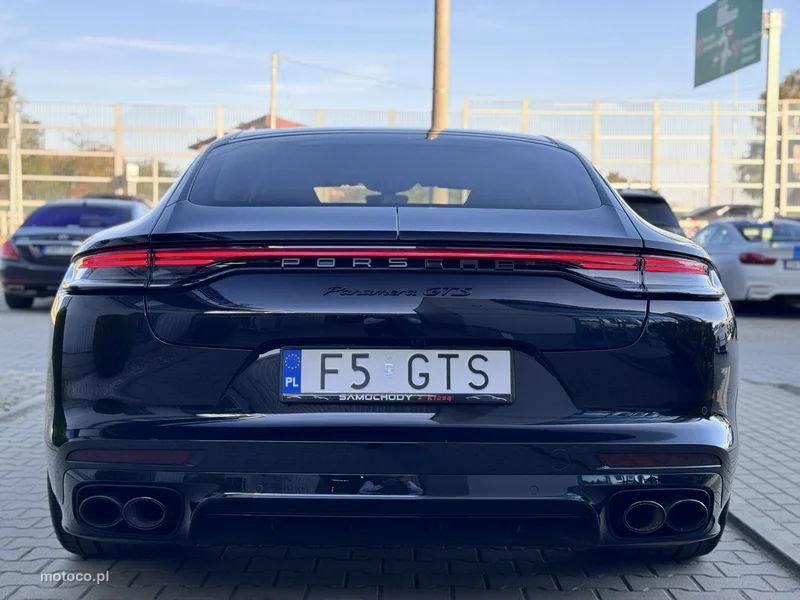 Porsche Panamera 971 5