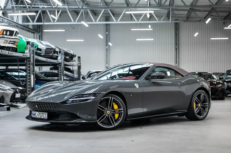 Ferrari Roma Spider 2