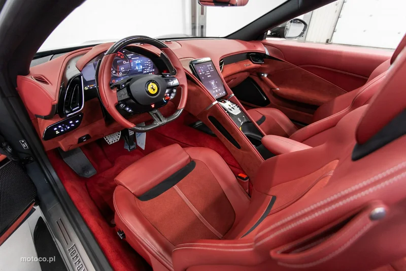 Ferrari Roma Spider 23