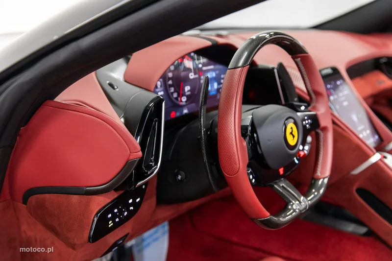 Ferrari Roma Spider 38