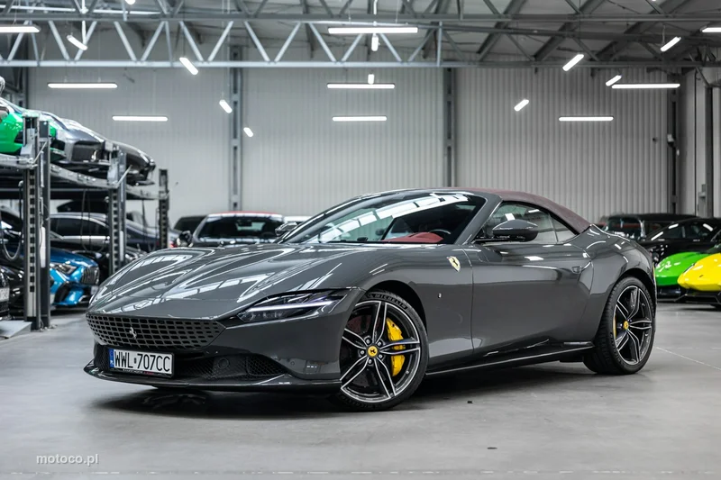Ferrari Roma Spider 43