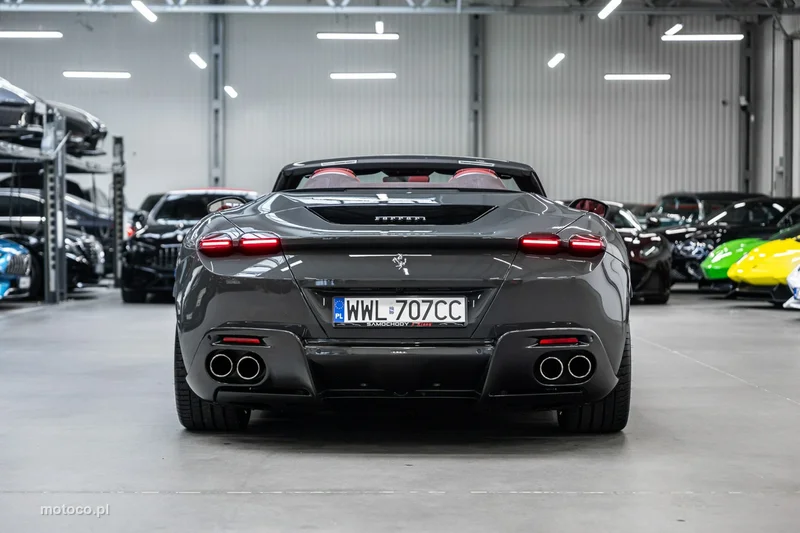 Ferrari Roma Spider 50