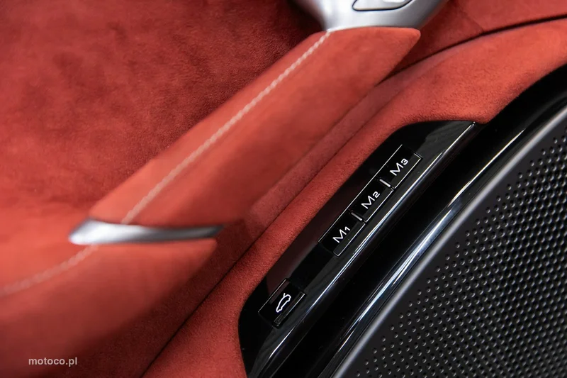 Ferrari Roma Spider 62