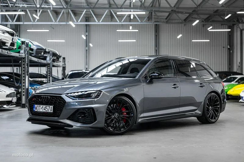 Audi RS4 B9