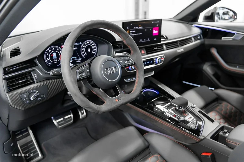 Audi RS4 B9 60