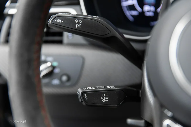 Audi RS4 B9 66