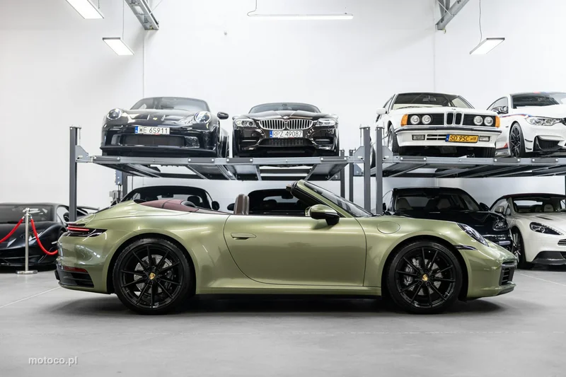 Porsche 911 992 6