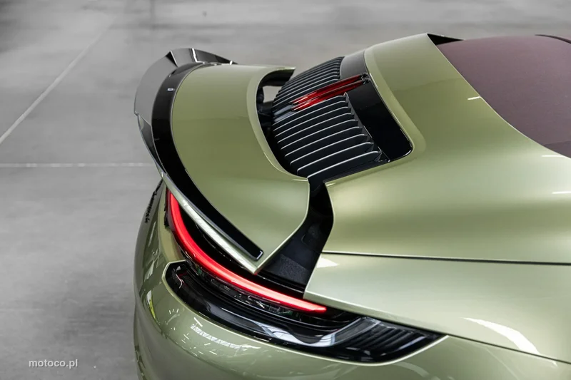 Porsche 911 992 57