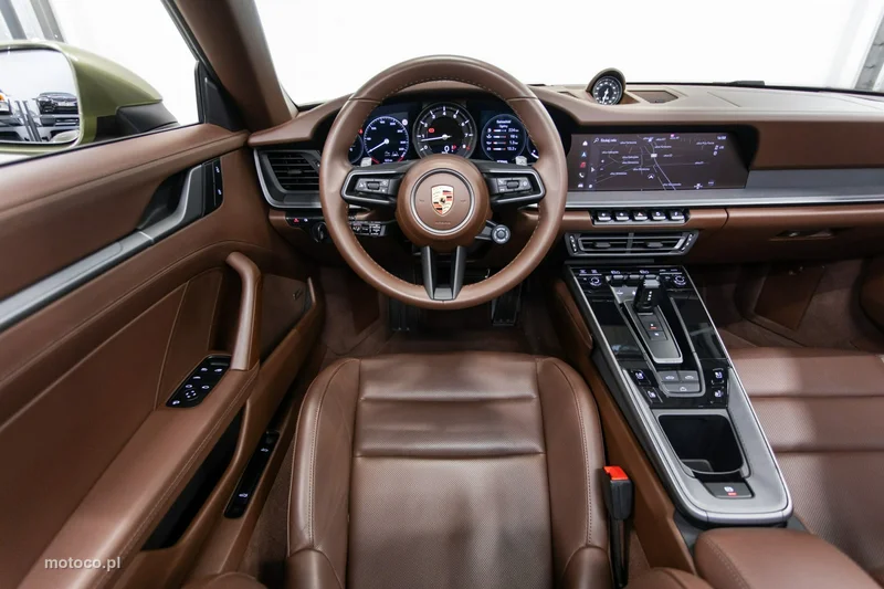 Porsche 911 992 60