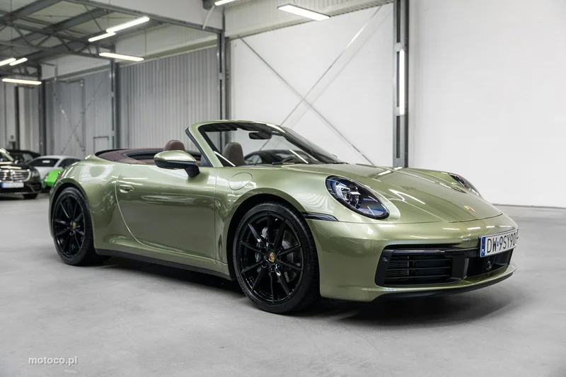 Porsche 911 992 40