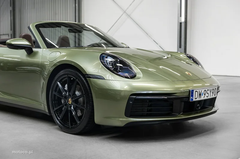 Porsche 911 992 54