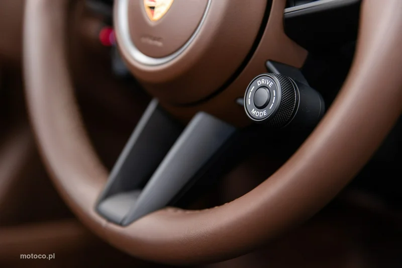 Porsche 911 992 70