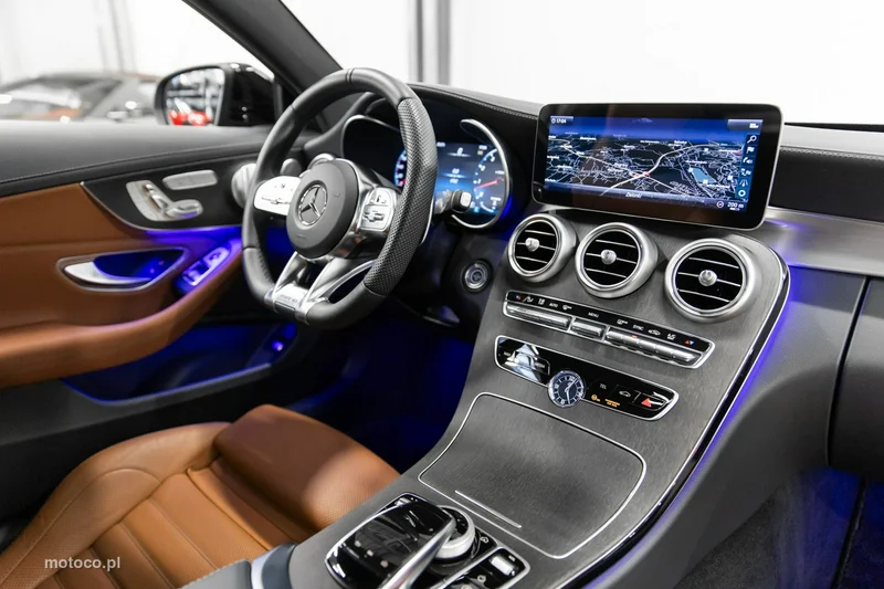 Mercedes-Benz Klasa C W205 C 43 AMG 37
