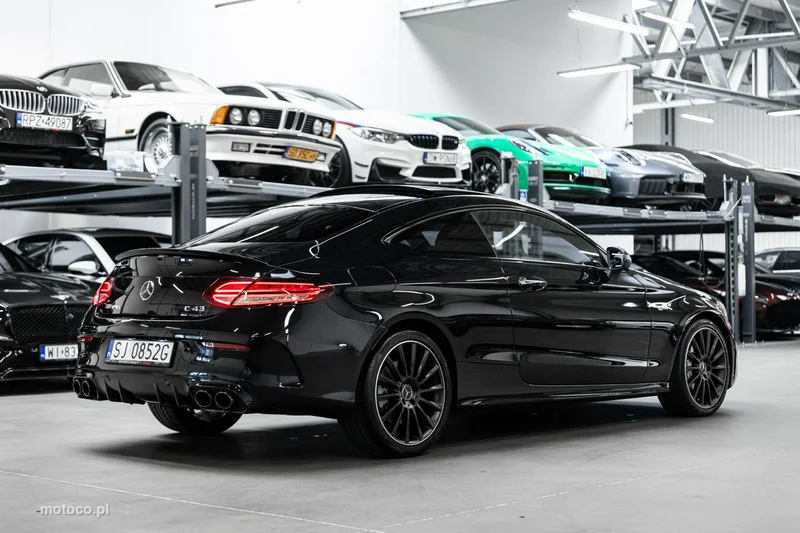 Mercedes-Benz Klasa C W205 C 43 AMG 5