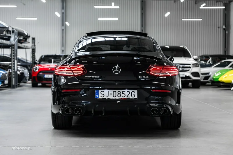 Mercedes-Benz Klasa C W205 C 43 AMG 6