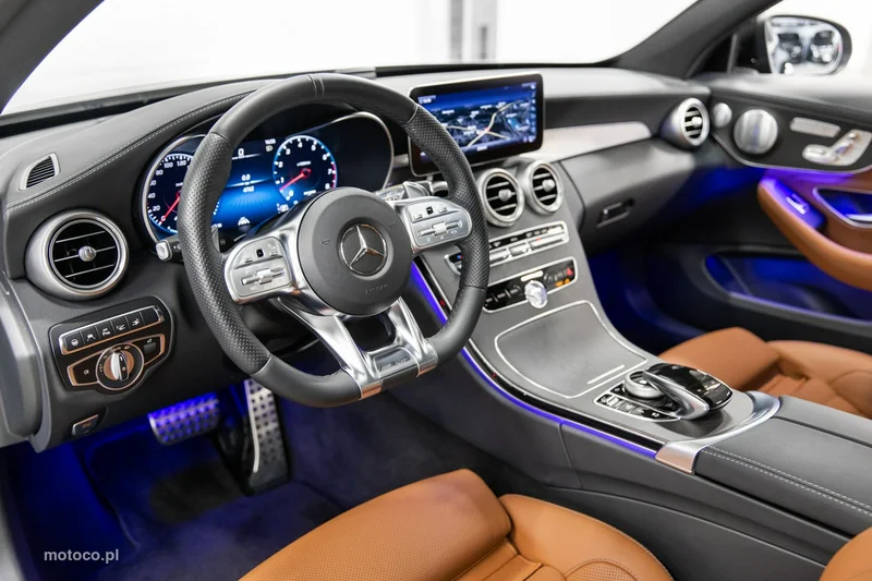 Mercedes-Benz Klasa C W205 C 43 AMG 55