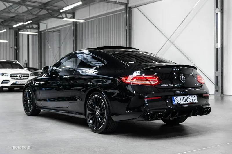 Mercedes-Benz Klasa C W205 C 43 AMG 7