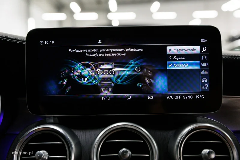 Mercedes-Benz Klasa C W205 C 43 AMG 75