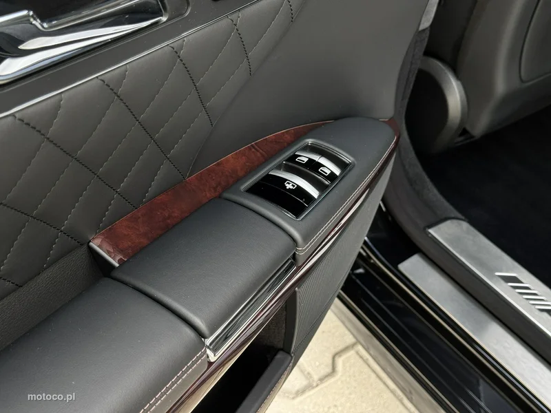 Mercedes-Benz Klasa S W221 S 65 AMG 46