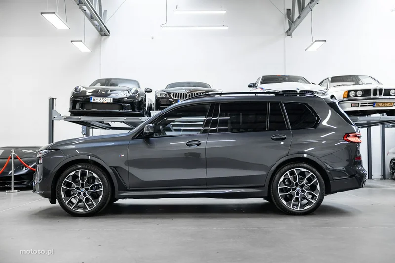 BMW X7 G07 9