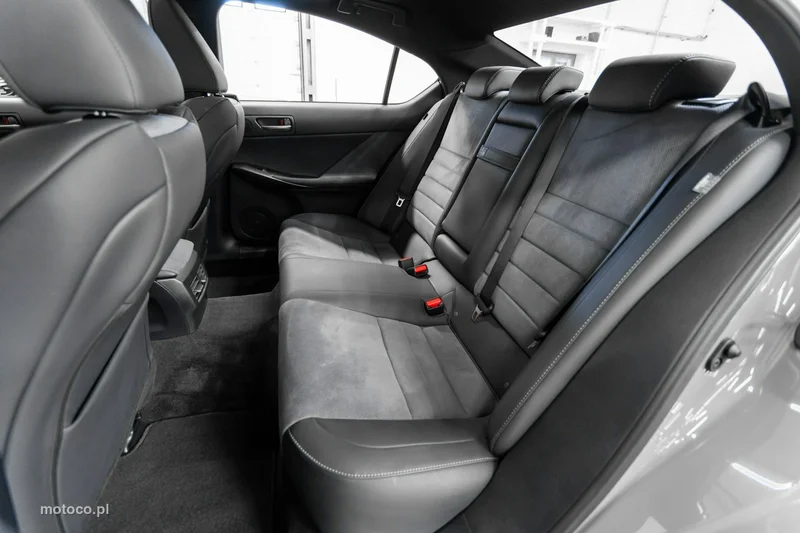 Lexus IS 25