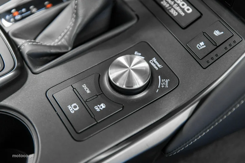 Lexus IS 72