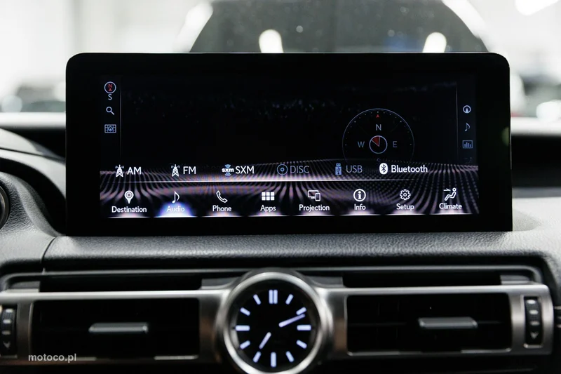 Lexus IS 74