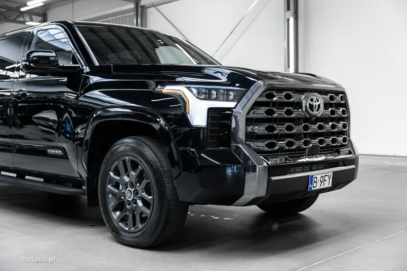 Toyota Tundra 11
