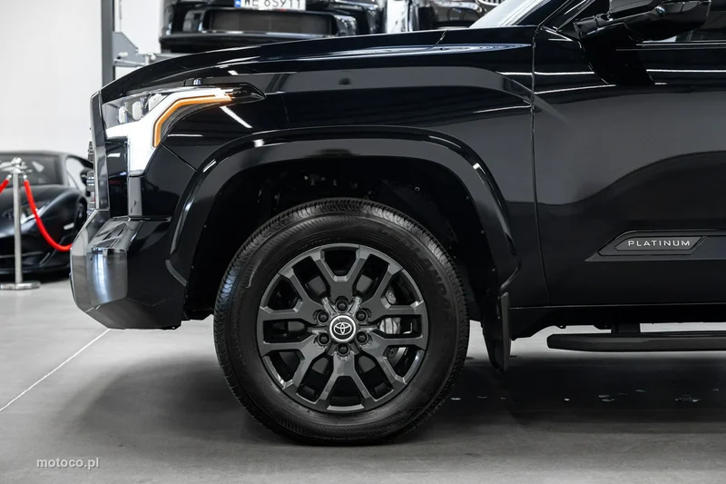 Toyota Tundra 13