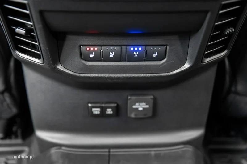 Toyota Tundra 35