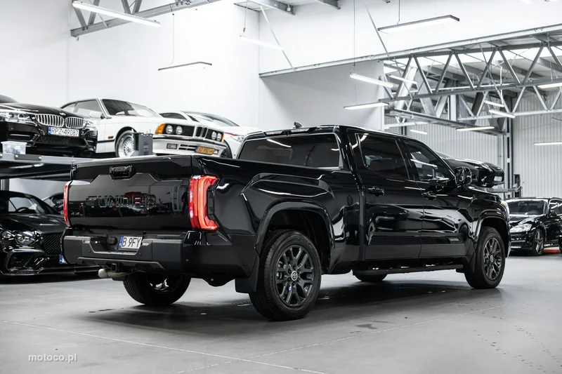 Toyota Tundra 9