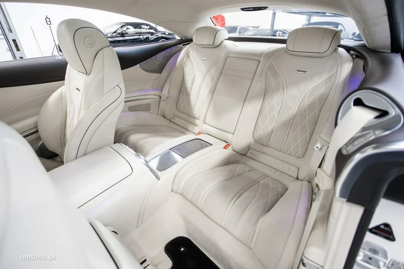 Mercedes-Benz Klasa S W222 S 63 AMG 26